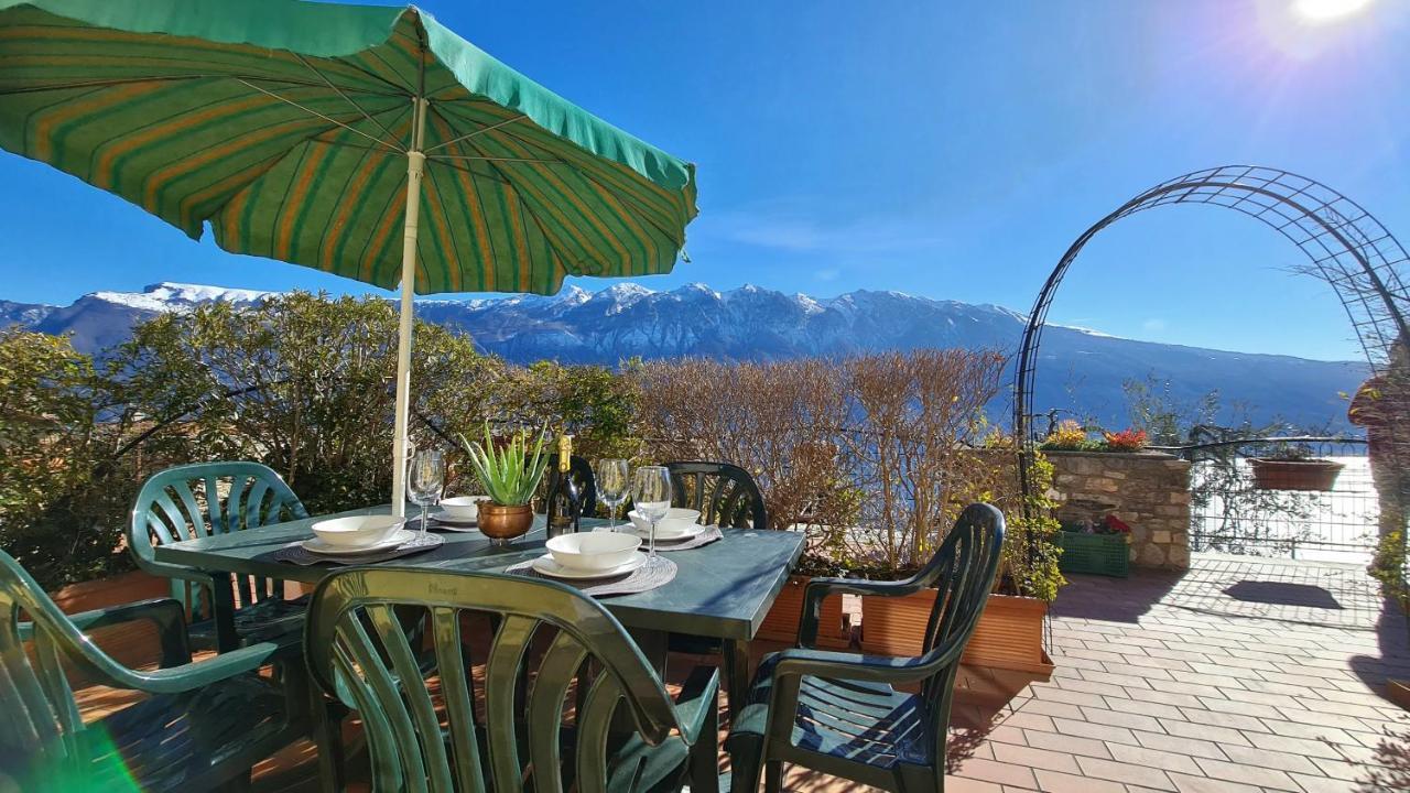 Casa Elka Residence Lake View And Pool By Garda Domus Mea Pieve  エクステリア 写真