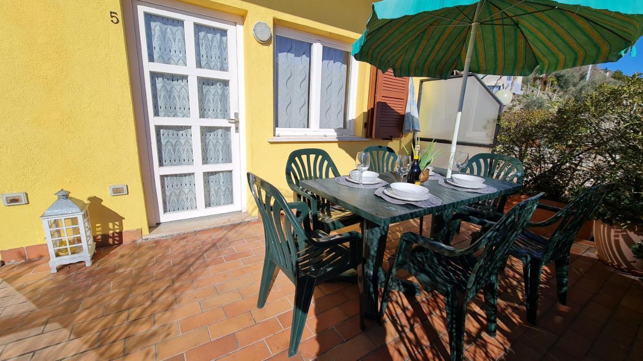 Casa Elka Residence Lake View And Pool By Garda Domus Mea Pieve  エクステリア 写真