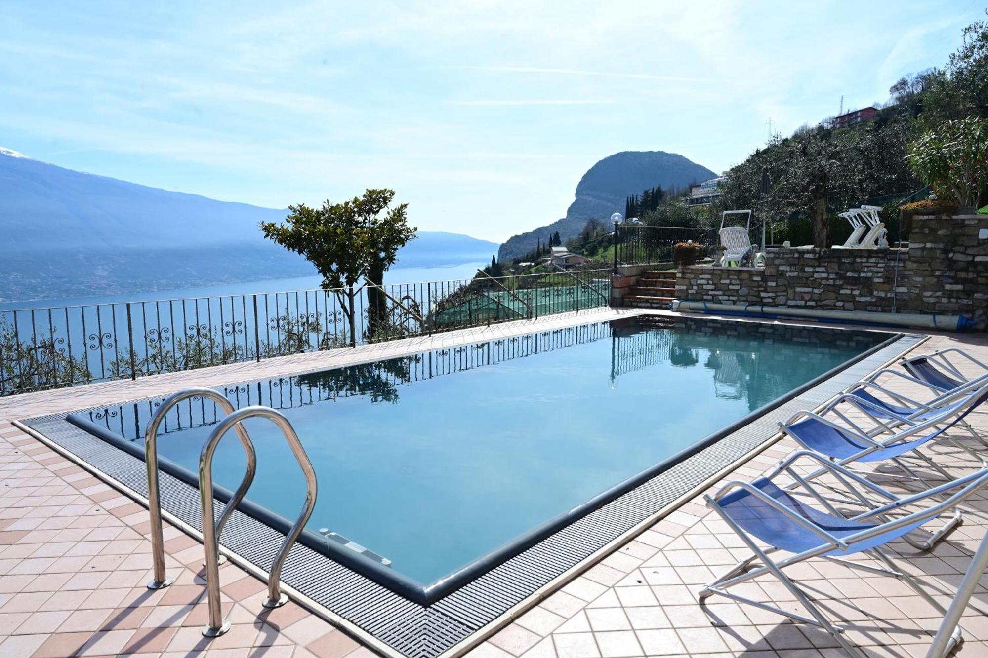 Casa Elka Residence Lake View And Pool By Garda Domus Mea Pieve  エクステリア 写真